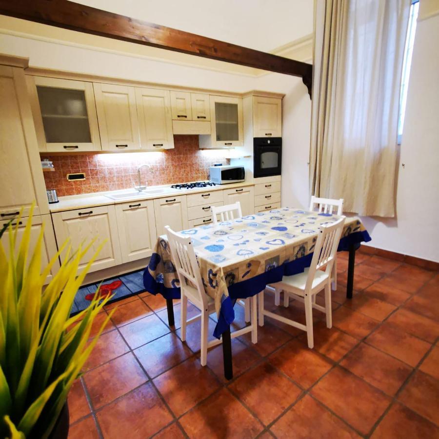 room n.22 suite & apartment Taranto Exterior foto